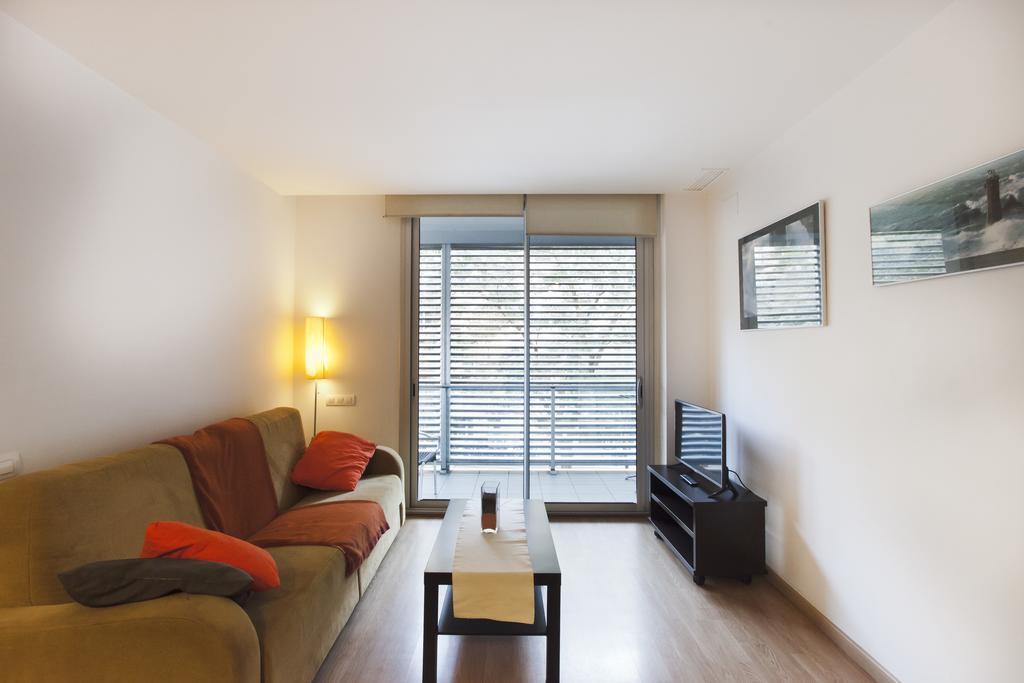 Apartaments Travessera-Parc Gueell Barcelona Bagian luar foto
