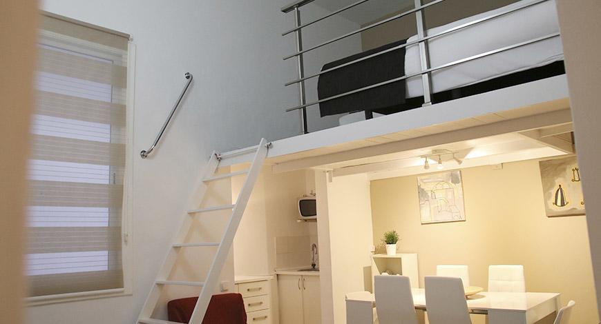 Apartaments Travessera-Parc Gueell Barcelona Bagian luar foto